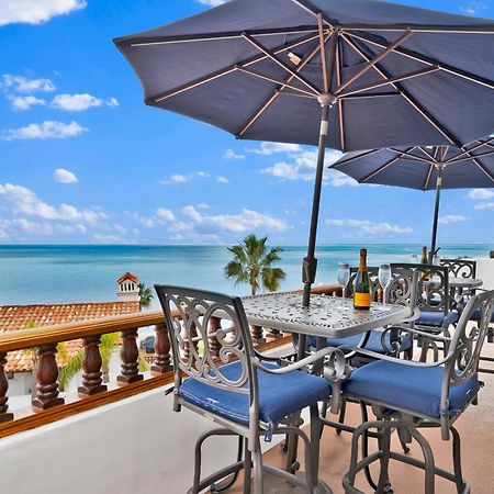 Gorgeous Oceanfront Villa With Panoramic Views Авалон Екстер'єр фото